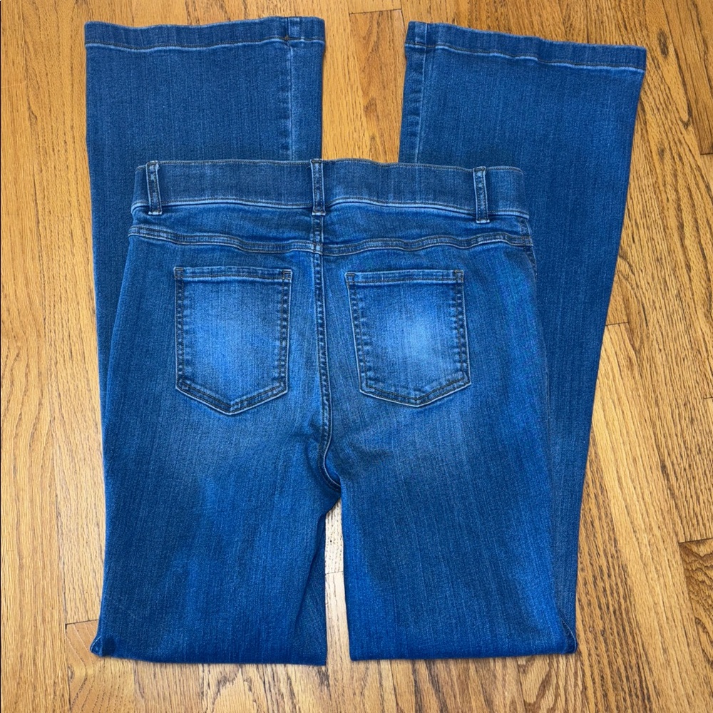 SPANX Flare Wide Leg Vintage Indigo Pull On Jeans Women’s Size Large 34” Inseam - Picture 6 of 16